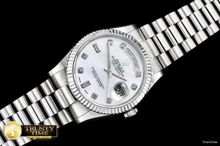 0524 SoftTouch RDD0214A – DayDate 36mm 681
